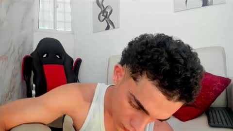 Snapshot of nathan_shimmer chatting on 10-12-25, 09:25 nathan_shimmer online show from 10-12-25, 09:25