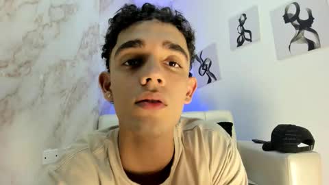 Snapshot of nathan_shimmer chatting on 11-07-25, 01:00 nathan_shimmer online show from 11-07-25, 01:00