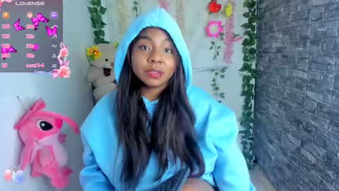 Naty online show from 03-12-25, 09:34