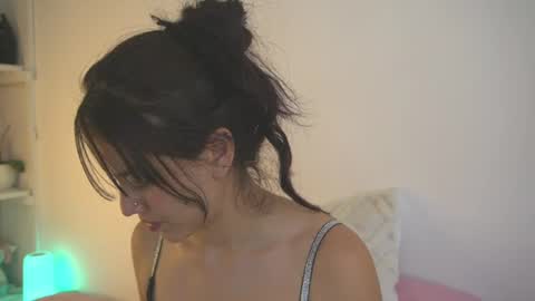 Snapshot of nathy_q chatting on 07-17-26, 10:47 Nathy online show from 07-17-26, 10:47