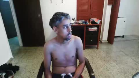 Snapshot of natsurept chatting on 09-19-25, 10:38 Jose online show from 09-19-25, 10:38