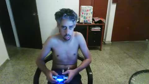 Snapshot of natsurept chatting on 10-20-25, 11:21 Jose online show from 10-20-25, 11:21