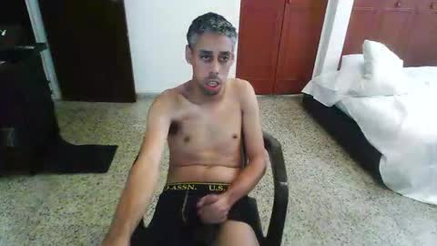 Snapshot of natsurept chatting on 11-26-25, 12:28 Jose online show from 11-26-25, 12:28