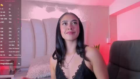 Snapshot of natt_collins chatting on 06-05-26, 02:29 Natalia online show from 06-05-26, 02:29