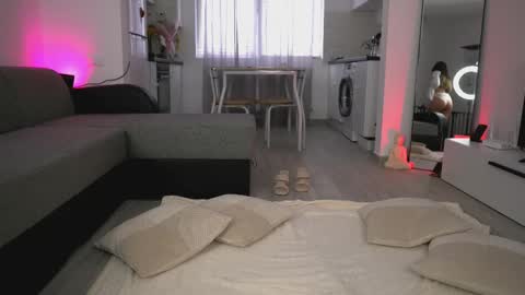 Snapshot of nattypierce chatting on 03-07-25, 02:45 nattypierce online show from 03-07-25, 02:45