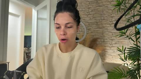 NATTY FIERROS online show from 12-03-25, 07:23