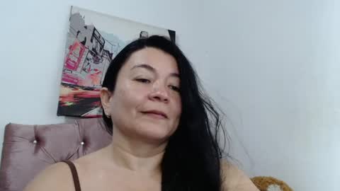 Snapshot of naturally_mature chatting on 05-09-26, 02:39 Sammy online show from 05-09-26, 02:39