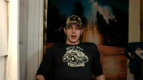 Snapshot of naturesbest951 chatting on 03-04-25, 01:01 NATURESBEST online show from 03-04-25, 01:01