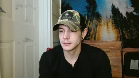 Snapshot of naturesbest951 chatting on 03-08-25, 01:39 NATURESBEST online show from 03-08-25, 01:39