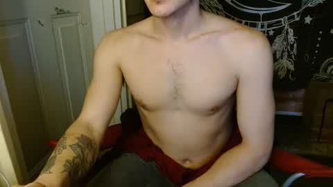 Snapshot of naturesbest951 chatting on 03-11-25, 01:12 NATURESBEST online show from 03-11-25, 01:12