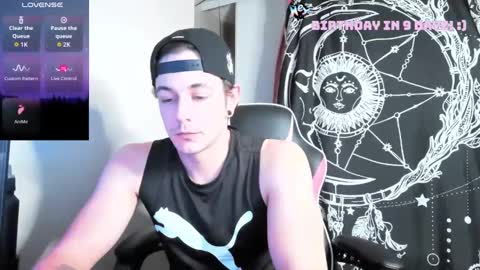 Snapshot of naturesbest951 chatting on 10-04-25, 01:47 NATURESBEST online show from 10-04-25, 01:47