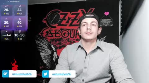 Snapshot of naturesbest951 chatting on 11-02-25, 04:37 NATURESBEST online show from 11-02-25, 04:37