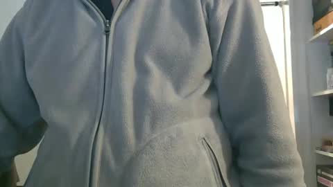 Snapshot of naturista25 chatting on 10-28-25, 05:26 naturista25 online show from 10-28-25, 05:26