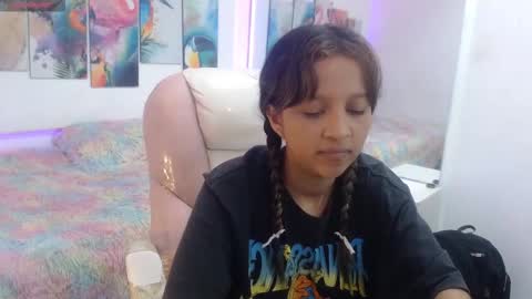 Snapshot of naty_18_ chatting on 03-26-26, 08:36 naty online show from 03-26-26, 08:36