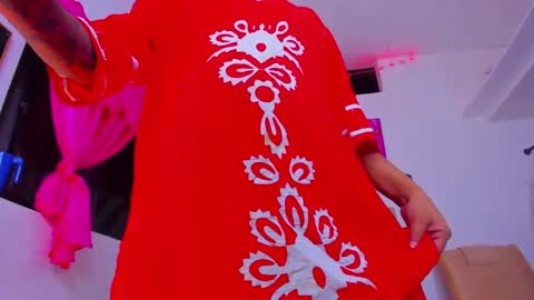 Snapshot of naty_coxx chatting on 02-16-25, 03:15 NATY COXX online show from 02-16-25, 03:15