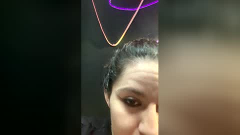 Snapshot of natymia chatting on 02-06-26, 04:32 Natymia online show from 02-06-26, 04:32