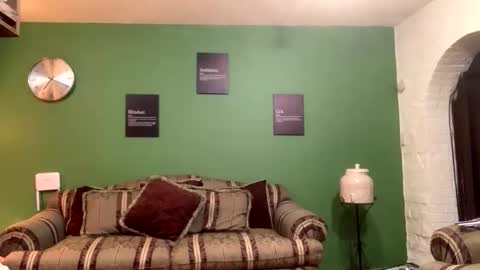 Snapshot of natymia chatting on 05-13-26, 01:19 Natymia online show from 05-13-26, 01:19