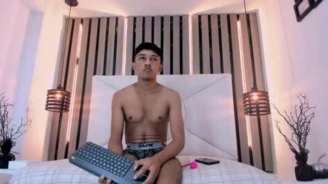 natzuki_ online show from 02-20-26, 11:32