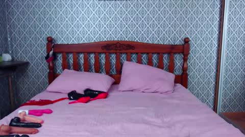 naughty0shy77anna online show from 12-02-24, 11:34