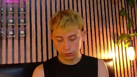 Christopher  Chris online show from 02-12-25, 12:12