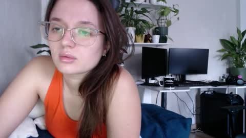 Chris Carrie online show from 11-22-25, 07:51