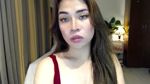 Snapshot of naughty_dreamerxxx chatting on 01-29-25, 10:05 Queen Jess online show from 01-29-25, 10:05