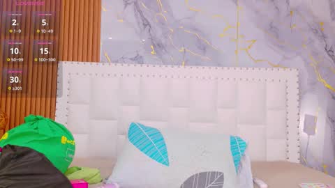 Snapshot of naughty_ebonyy chatting on 01-10-26, 02:57 SASHA online show from 01-10-26, 02:57