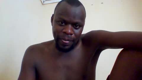 naughty_horny01 online show from 12-23-25, 09:29