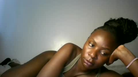 Snapshot of naughty_jee chatting on 06-25-26, 06:07 jee online show from 06-25-26, 06:07