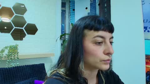 Kitten online show from 03-10-25, 11:10