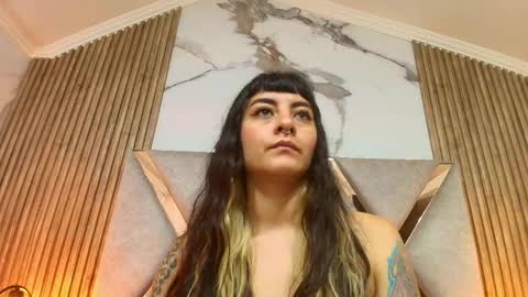 Kitten online show from 05-28-26, 11:18