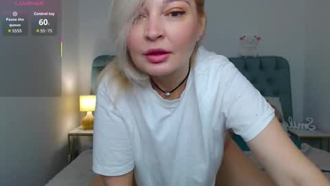 Milena  online show from 12-03-25, 07:49