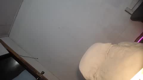 JOVANNA online show from 09-19-25, 02:29