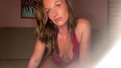 Snapshot of naughty_night_owl chatting on 10-15-25, 11:38 Naughty Night Owl online show from 10-15-25, 11:38