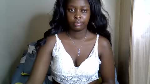 Snapshot of naughty_recious chatting on 05-20-26, 03:29 Naughty naughty online show from 05-20-26, 03:29