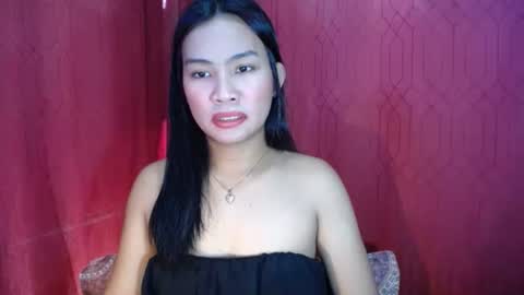 Snapshot of naughty_rina chatting on 04-27-26, 06:00 naughty_rina online show from 04-27-26, 06:00