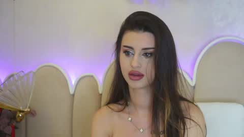 Snapshot of naughtyalicee chatting on 06-24-26, 06:34 naughtyalicee online show from 06-24-26, 06:34