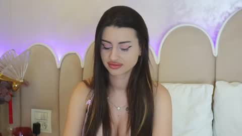 Snapshot of naughtyalicee chatting on 06-27-26, 06:51 naughtyalicee online show from 06-27-26, 06:51