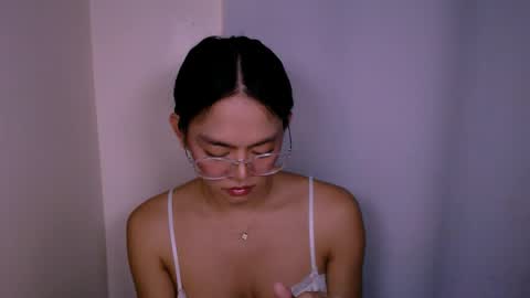 NaughtyAurora online show from 05-22-26, 11:05