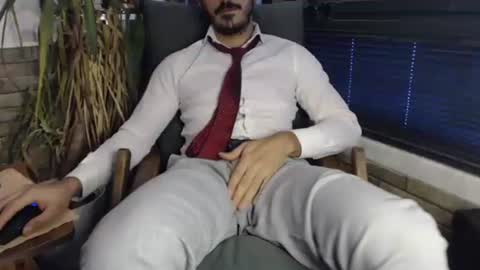 Snapshot of naughtyb00yy chatting on 01-23-25, 02:07 naughty pervert masterboy online show from 01-23-25, 02:07