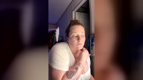 naughtybabe29 online show from 03-21-26, 03:00