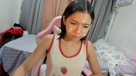 Snapshot of naughtychen18 chatting on 11-18-25, 10:41 naughtychen18 online show from 11-18-25, 10:41