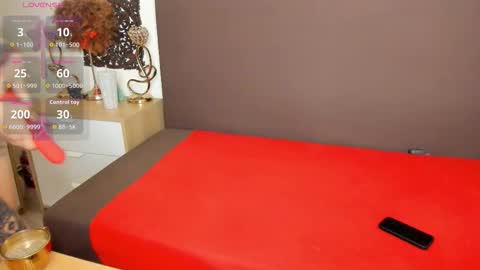 Snapshot of naughtycleo chatting on 01-06-26, 03:54 cleo online show from 01-06-26, 03:54