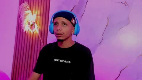 naughtyfusion_os online show from 04-12-26, 12:21