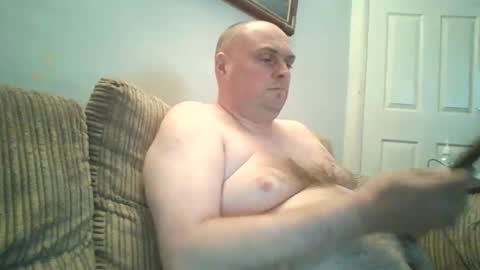 NaughtyGadget online show from 01-06-26, 02:04