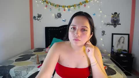 Snapshot of naughtygirl_mmm chatting on 03-06-25, 07:21 Valeria online show from 03-06-25, 07:21
