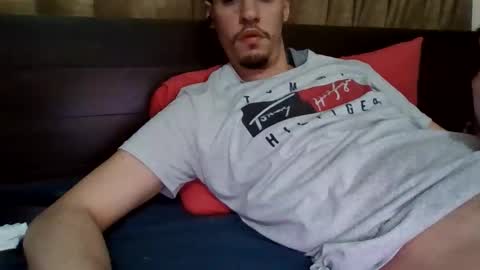naughtyguy556677 online show from 05-19-26, 01:11