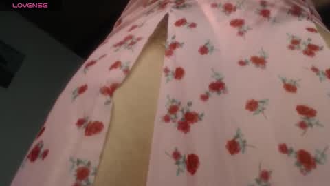 Kimberly online show from 10-17-25, 03:47