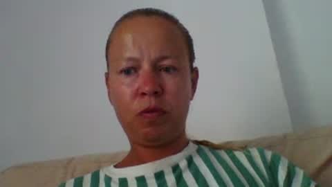 Snapshot of naughtyjennyblondeuk chatting on 06-13-26, 04:27 naughtyjennyblondeuk online show from 06-13-26, 04:27