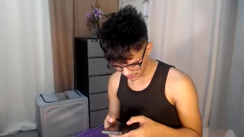 Snapshot of naughtyjosh_ chatting on 05-26-26, 06:09 Josh online show from 05-26-26, 06:09